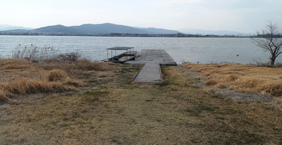 입출항폰튠A-2 정비